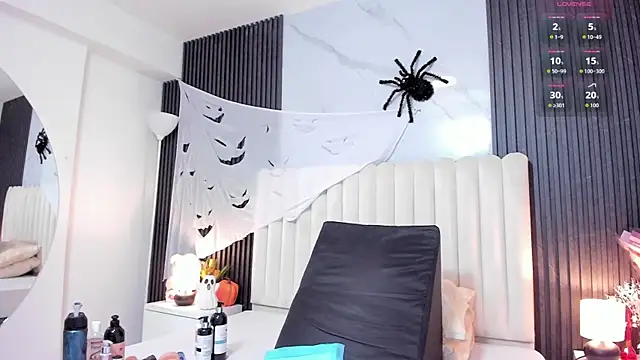 Snapshot of Samantha_Claus chatting on October 17, 2025, 3:54 am Samantha Claus online show from October 17, 2025, 3:54 am