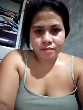 Snapshot of phoenix_1994 chatting on June 22, 2026, 9:28 am phoenix 1994 online show from June 22, 2026, 9:28 am
