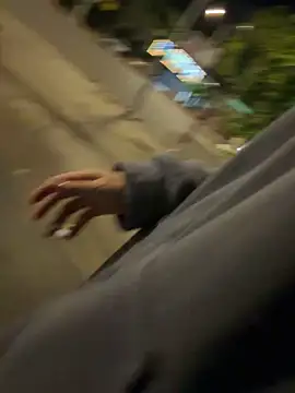 Snapshot of Linh_2004 chatting on March 25, 2026, 5:23 pm Linh 2004 online show from March 25, 2026, 5:23 pm