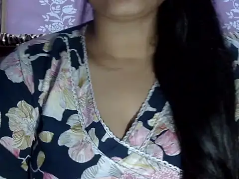 Snapshot of LIYO_ chatting on March 24, 2026, 10:04 am LIYO online show from March 24, 2026, 10:04 am