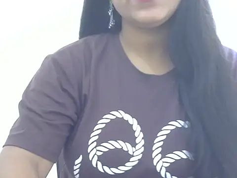 LIYO  online show from June 12, 2026, 5:38 am