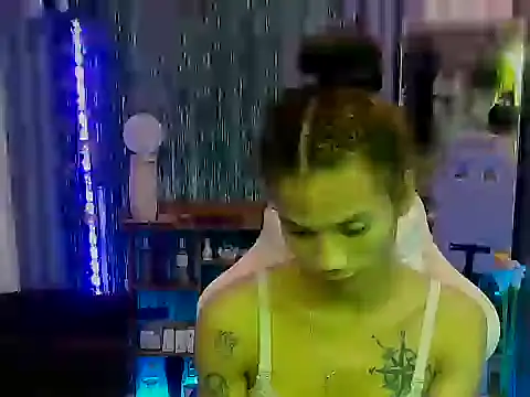 Snapshot of obedient_slave4u chatting on November 21, 2025, 7:46 pm obedient slave4u online show from November 21, 2025, 7:46 pm