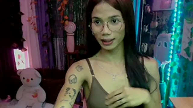 Snapshot of obedient_slave4u chatting on November 29, 2025, 4:18 pm obedient slave4u online show from November 29, 2025, 4:18 pm