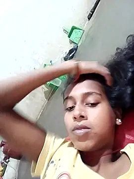 Snapshot of Saniye-143 chatting on September 8, 2025, 2:38 pm Saniye-143 online show from September 8, 2025, 2:38 pm