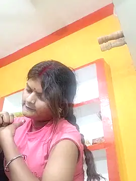 Snapshot of Hot_mirchjii chatting on October 29, 2025, 6:34 am Hot mirchjii online show from October 29, 2025, 6:34 am