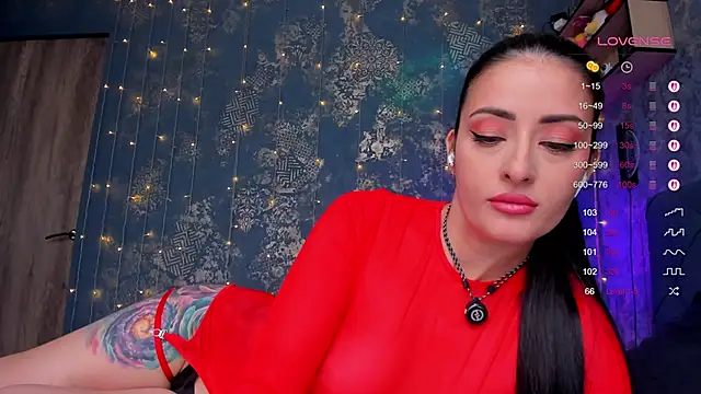 Snapshot of sweet_chris_diamond chatting on October 7, 2025, 3:29 am sweet chris diamond online show from October 7, 2025, 3:29 am