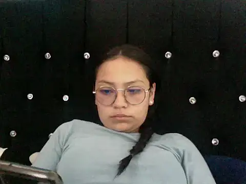 Snapshot of katalina07_1 chatting on January 19, 2026, 1:04 pm katalina07 1 online show from January 19, 2026, 1:04 pm