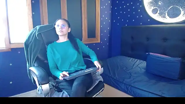 Snapshot of katalina07_1 chatting on January 5, 2026, 5:27 pm katalina07 1 online show from January 5, 2026, 5:27 pm