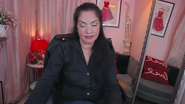 MyLovOne online show from October 13, 2025, 9:00 am