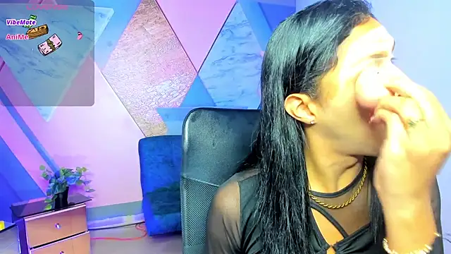 Snapshot of keytinthomson_ chatting on September 18, 2025, 8:01 pm keytinthomson online show from September 18, 2025, 8:01 pm