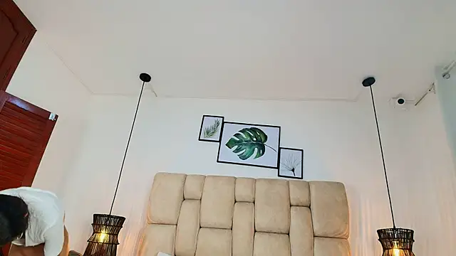 Cinthiabaker online show from April 1, 2026, 12:28 pm