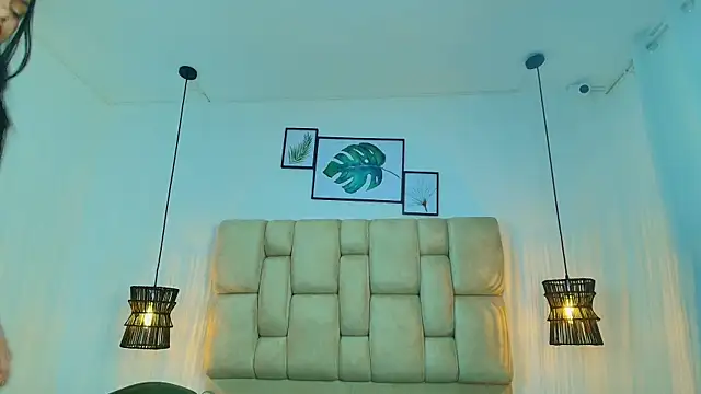 Cinthiabaker online show from April 11, 2026, 12:31 pm