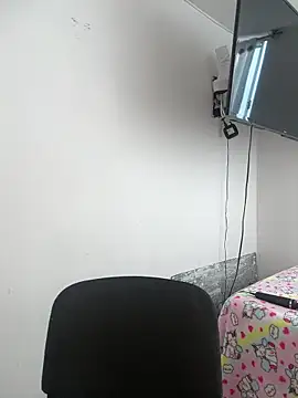 Linda Bellucci online show from September 12, 2025, 10:20 pm