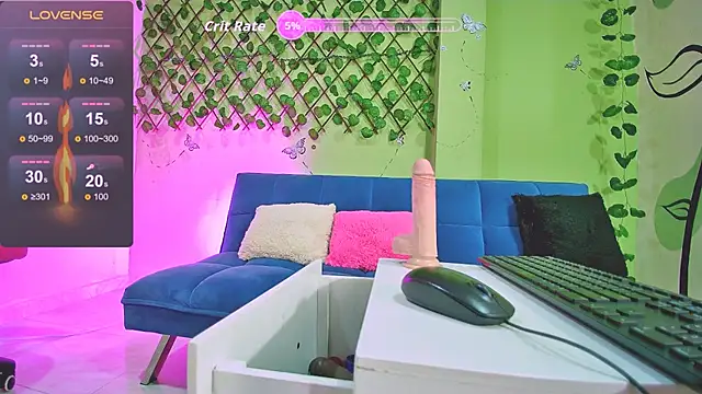 Karen Ariass online show from November 6, 2025, 2:21 pm