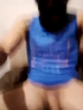 Snapshot of Golonzo1996 chatting on November 18, 2025, 2:53 pm Golonzo1996 online show from November 18, 2025, 2:53 pm