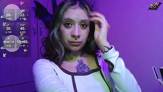 vainilla doll online show from April 15, 2026, 1:00 am