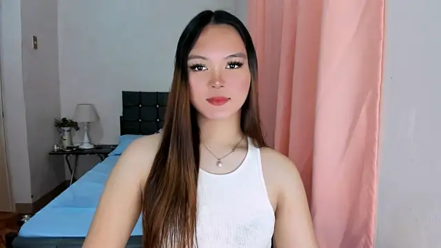 ameliamaureen online show from November 5, 2025, 3:31 am