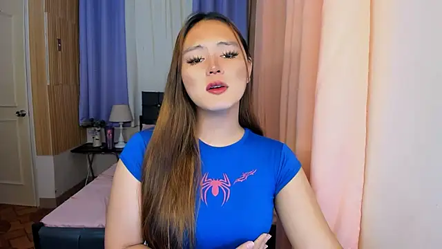 ameliamaureen online show from April 16, 2026, 3:02 pm