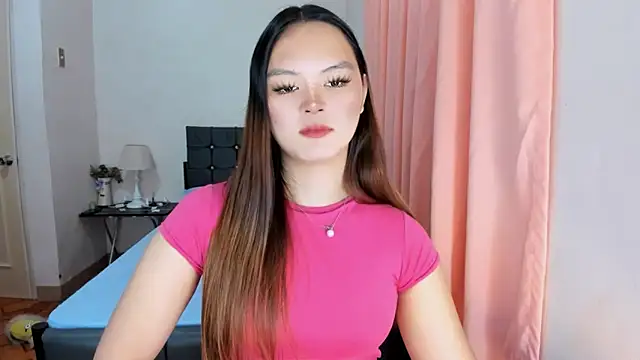 ameliamaureen online show from December 14, 2025, 4:18 am