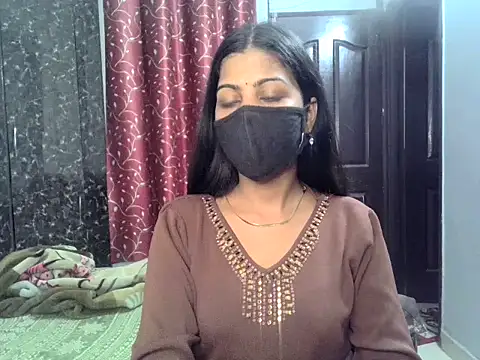 Meri Cutie Pie online show from November 26, 2025, 2:17 pm