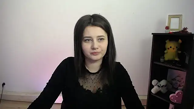 Katrin kiss  online show from February 24, 2026, 1:23 pm