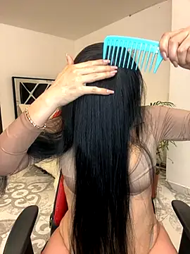 Snapshot of carol_cruz133 chatting on November 3, 2025, 11:30 pm carol cruz133 online show from November 3, 2025, 11:30 pm