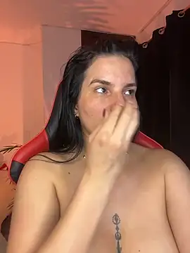 Snapshot of carol_cruz133 chatting on November 29, 2025, 11:38 pm carol cruz133 online show from November 29, 2025, 11:38 pm