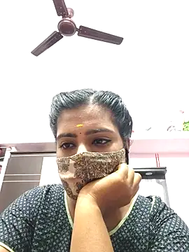 Tamil-Meenu12 online show from October 23, 2025, 4:33 am