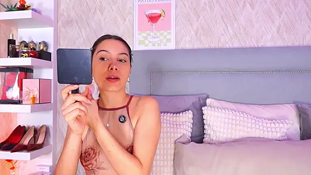 Snapshot of Sofy_Bradd chatting on February 28, 2026, 7:52 am Sofy Bradd online show from February 28, 2026, 7:52 am