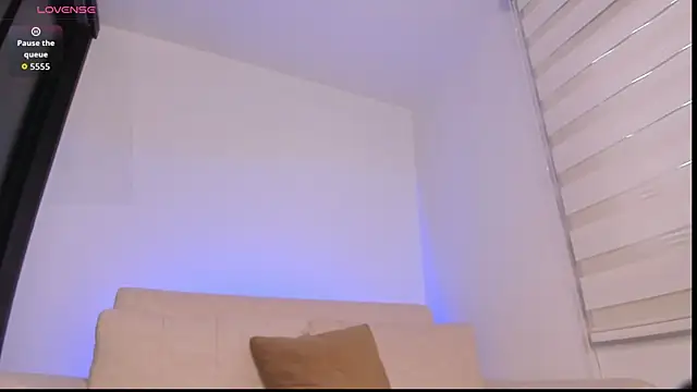 Snapshot of arianna_000 chatting on December 18, 2025, 1:37 pm arianna 000 online show from December 18, 2025, 1:37 pm