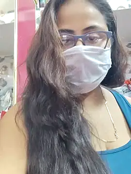 nisha 1110 online show from October 18, 2025, 2:52 pm