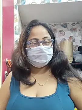 nisha 1110 online show from December 4, 2025, 1:54 pm