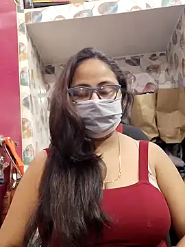 nisha 1110 online show from November 13, 2025, 6:34 pm