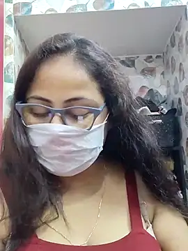 Snapshot of nisha_1110 chatting on April 28, 2026, 2:43 pm nisha 1110 online show from April 28, 2026, 2:43 pm