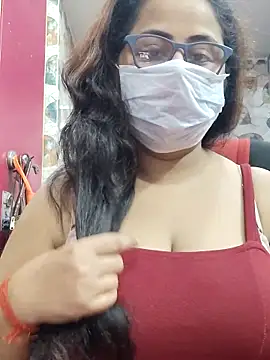 nisha 1110 online show from September 26, 2025, 1:29 pm