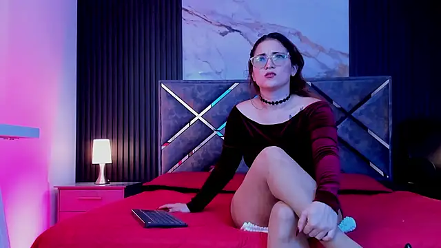 MissKathyfox online show from February 2, 2026, 7:35 pm