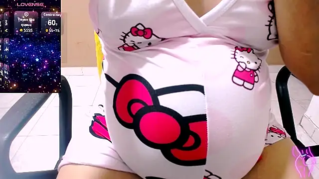 charlothee12 online show from October 11, 2025, 3:40 am