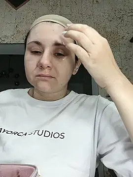 Snapshot of harimoon1 chatting on November 19, 2025, 11:38 pm harimoon1 online show from November 19, 2025, 11:38 pm