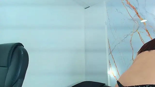 Snapshot of Karla_hilton1 chatting on March 21, 2026, 11:47 am Karla hilton1 online show from March 21, 2026, 11:47 am