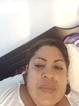 Snapshot of Karla_hilton1 chatting on March 28, 2026, 11:50 pm Karla hilton1 online show from March 28, 2026, 11:50 pm