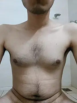 Snapshot of youngcock50 chatting on February 13, 2026, 2:39 pm youngcock50 online show from February 13, 2026, 2:39 pm