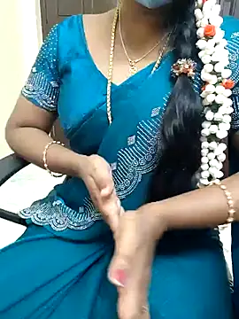 Snapshot of lolida69thamil chatting on June 12, 2026, 1:42 pm lolida69thamil online show from June 12, 2026, 1:42 pm