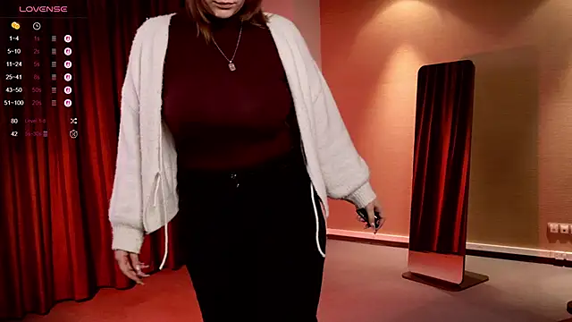 Morvelyn online show from December 1, 2025, 3:24 pm