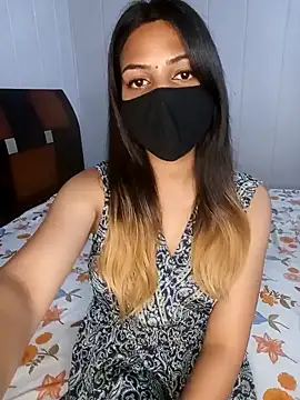 Snapshot of Hot_malika19 chatting on September 26, 2025, 12:01 pm Hot malika19 online show from September 26, 2025, 12:01 pm