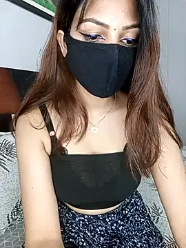Snapshot of Hot_malika19 chatting on June 1, 2026, 10:37 am Hot malika19 online show from June 1, 2026, 10:37 am
