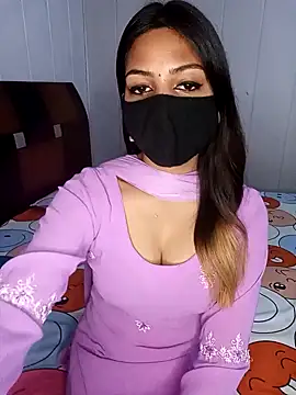 Snapshot of Hot_malika19 chatting on October 5, 2025, 11:01 am Hot malika19 online show from October 5, 2025, 11:01 am