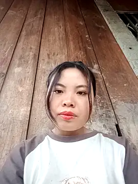 qtphaii online show from May 2, 2026, 1:00 am
