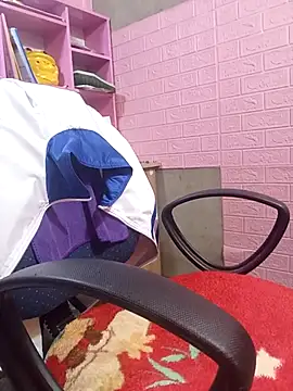 NG N online show from November 25, 2025, 5:19 am