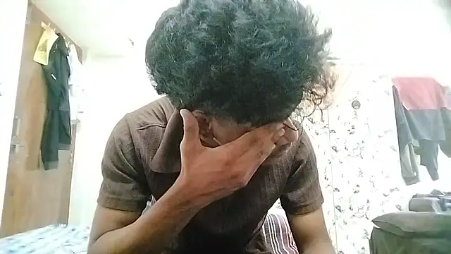 Rahulisagoodguy online show from October 7, 2025, 5:41 am