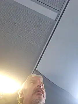 Fonse1860 online show from November 26, 2025, 9:31 am